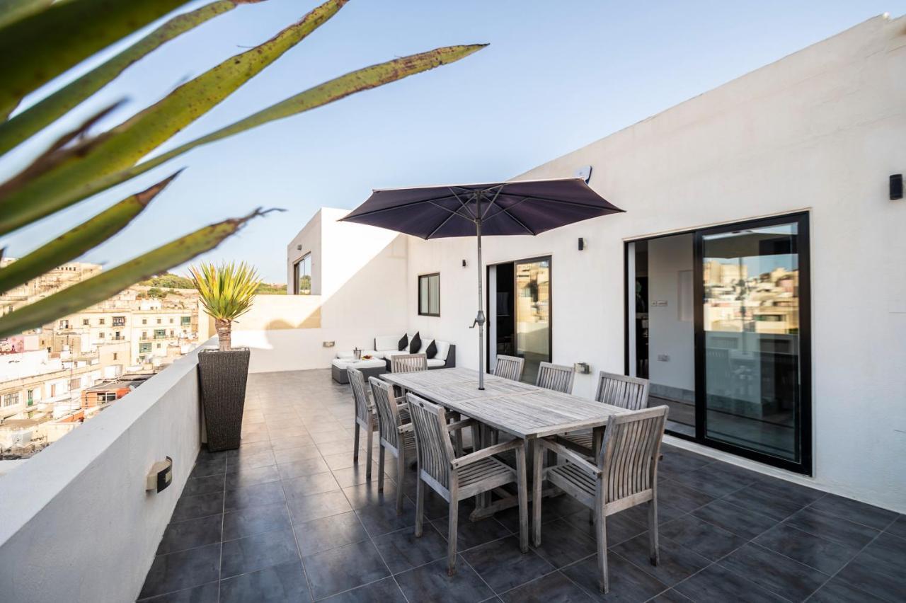 Penthouse Retreat Apartment Cospicua Bagian luar foto