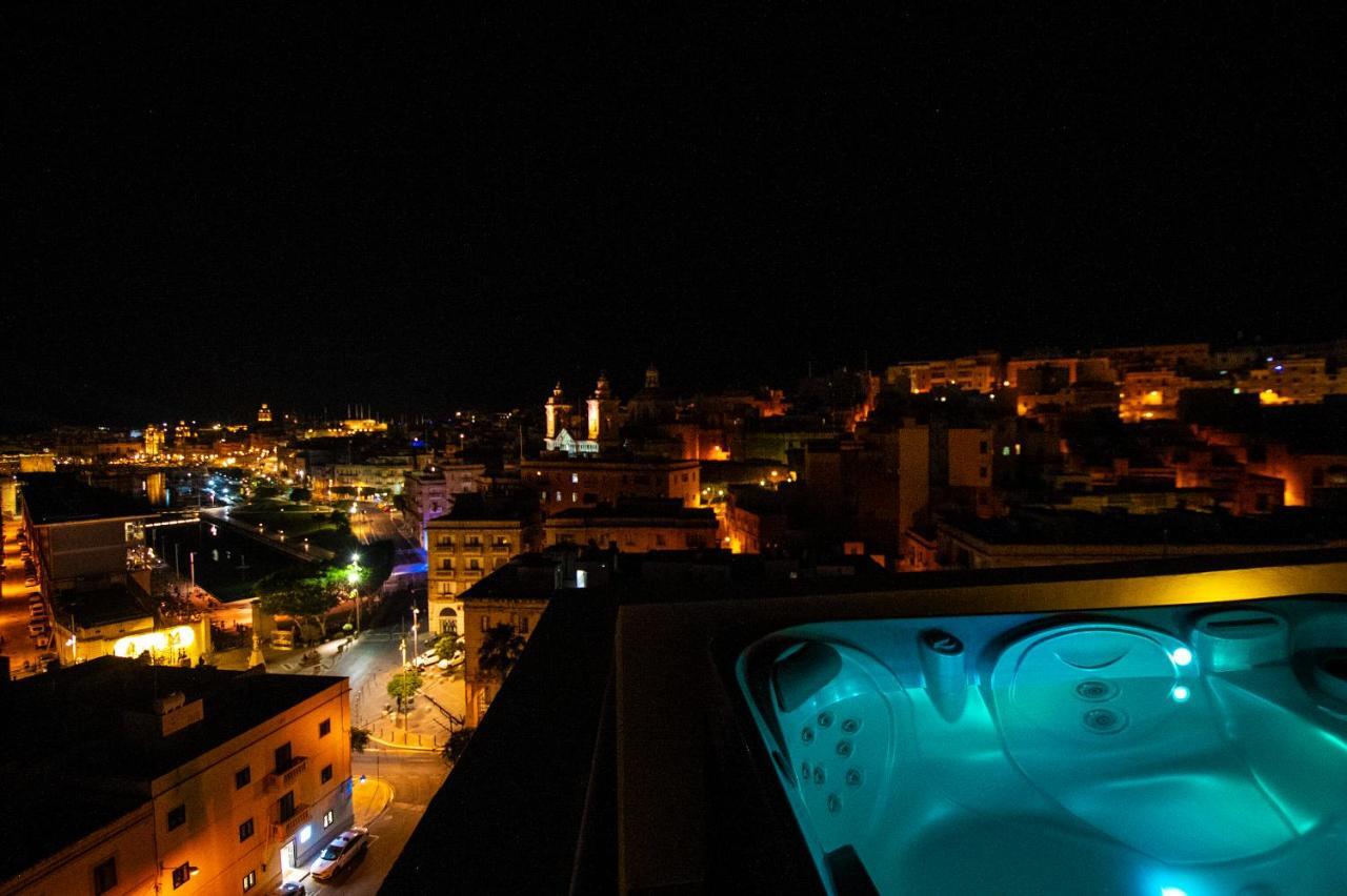 Penthouse Retreat Apartment Cospicua Bagian luar foto